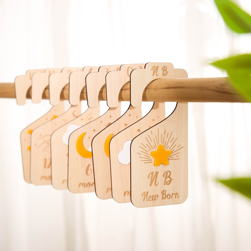 Wooden Baby Wardrobe Divider L - Baby Nursery Wardrobe recension och pris