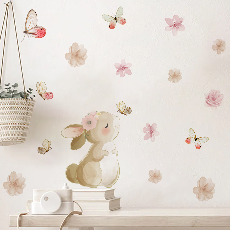 Cartoon Rabbit Flowers Butterf - Baby Nursery Labels recension och pris