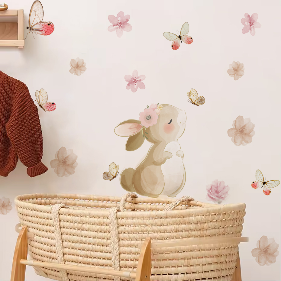 Cartoon Rabbit Flowers Butterf - Baby Nursery Labels recension och pris
